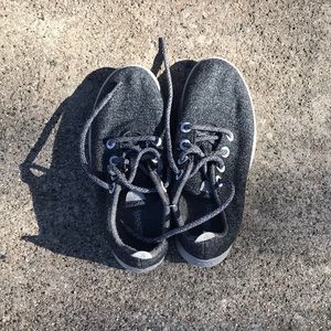 allbirds tennis shoes